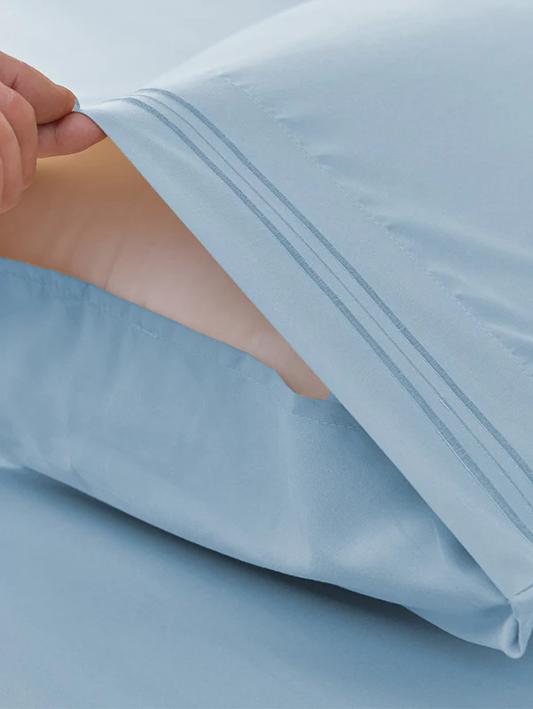 Light Blue Bamboo Bed Sheets - Cooling Comfort For Modern Bedrooms - Image 2